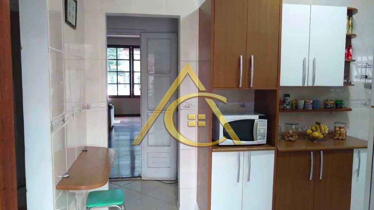 phototune.ai_1788397301 - 15