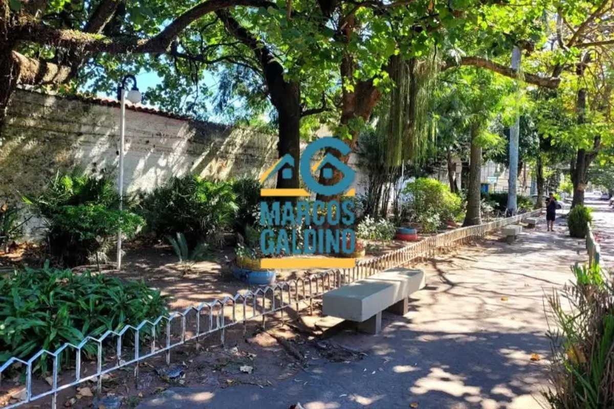 24_praça 02 - 24