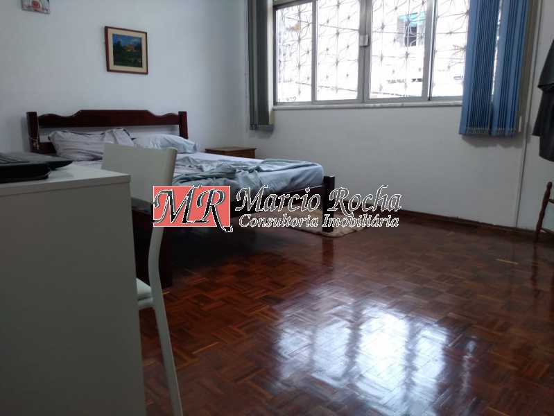 Conheça Quarto 1 do imóvel - valqueire CASA Duplex, 3 quartos, suite, quintal - VLCN30050 - 23 Quarto 1 - 23