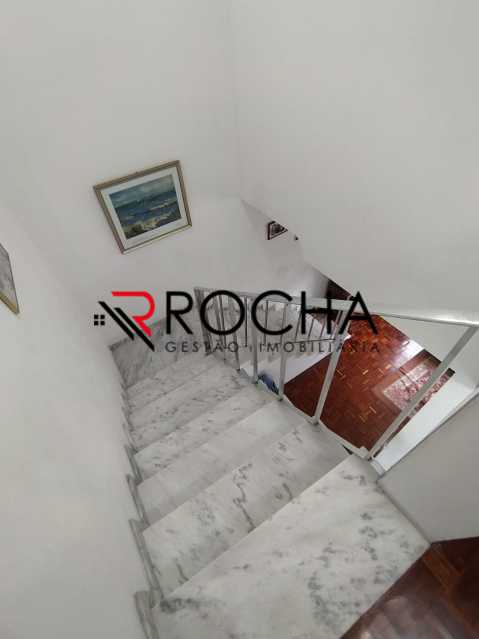 Conheça Escada do imóvel - valqueire CASA Duplex, 3 quartos, suite, quintal - VLCN30050 - 28 Escada - 28