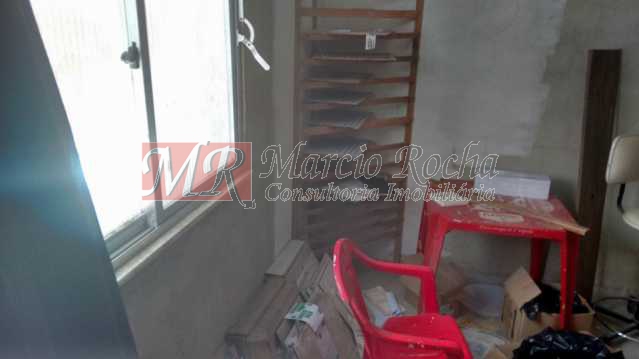 Conheça 12390960_429014510634560_41326 do imóvel - Valqueire Quitinete sala, quarto, banheiro cozinha. - VLCN10001 - 7 12390960_429014510634560_41326 - 7