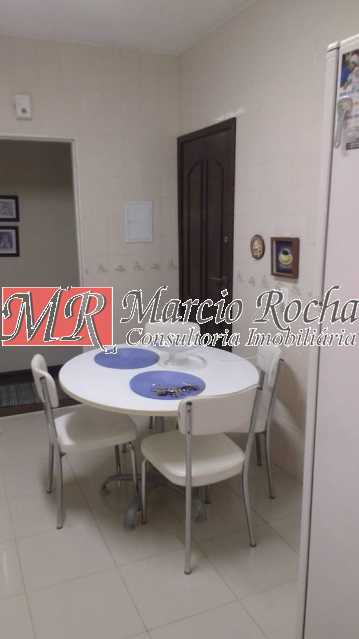 Conheça 28058529_716355538567121_62022 do imóvel - Valqueire sala 2 com varanda dependência 1 vaga - VLAP20194 - 12 28058529_716355538567121_62022 - 12