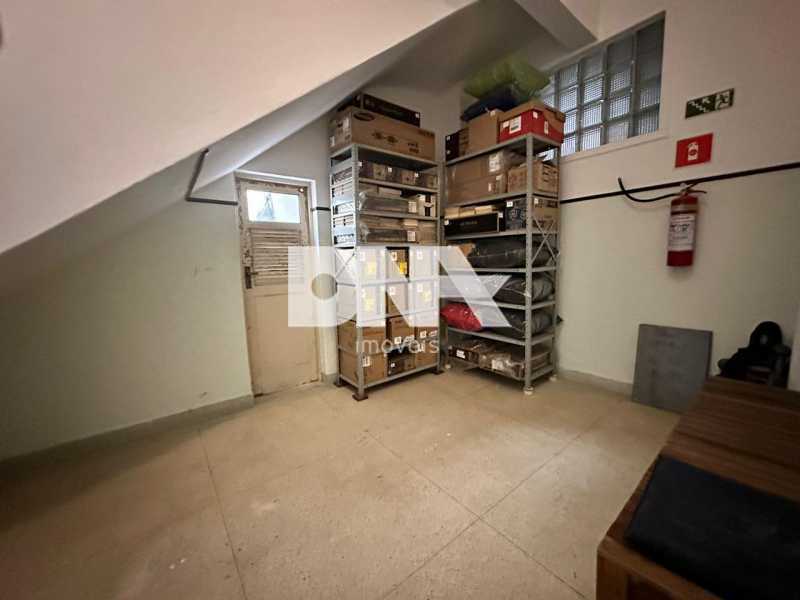 FLAP30196_06 - 27