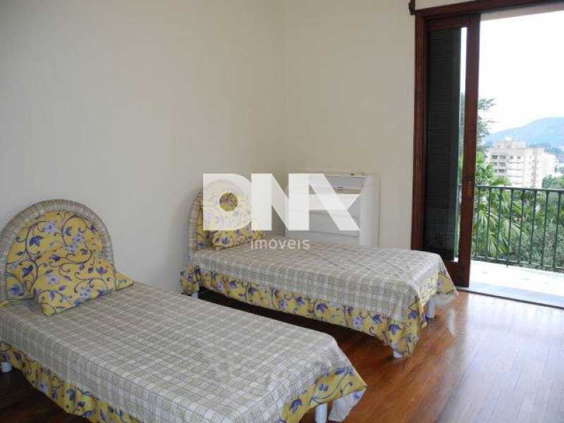 foto-9-de-sobrado-com-6-quarto - 7