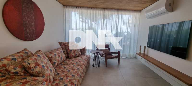 c37760d7-06ed-49e8-bfc9-baadfe - 17