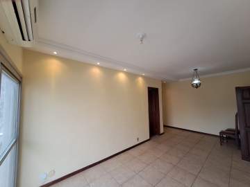 Ótimo apartamento de 2 Q na Rua Uruguai, Tijuca. - NTAP23253