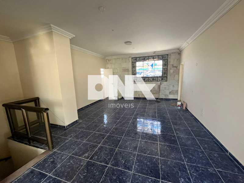 af2a7508-b203-469b-a3a0-bba72b - 12