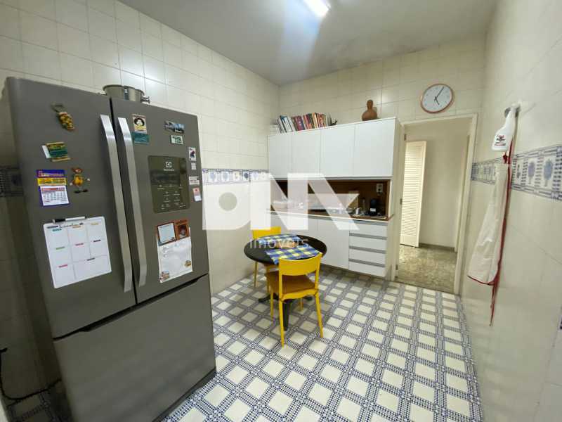 área de serviço  - 19