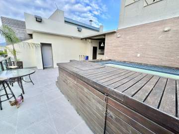 Imperdível - Cobertura à venda Rua Gustavo Corção, Recreio dos Bandeirantes, Rio de Janeiro - R$ 1.600.000 - NSCO40117
