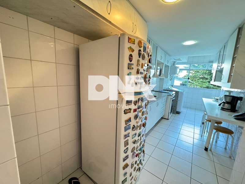 71afc688-b1b1-4594-b69e-361e94 - 18