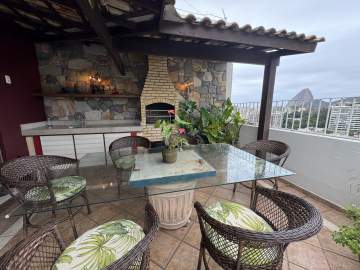 Apartamento único - LECO40034