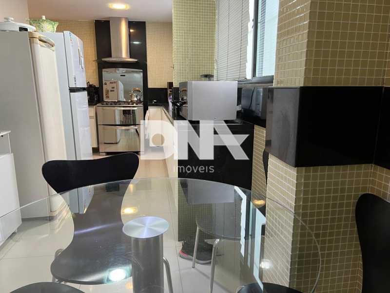 5afe2e3f-2bad-4de6-ac2c-1f1483 - 18