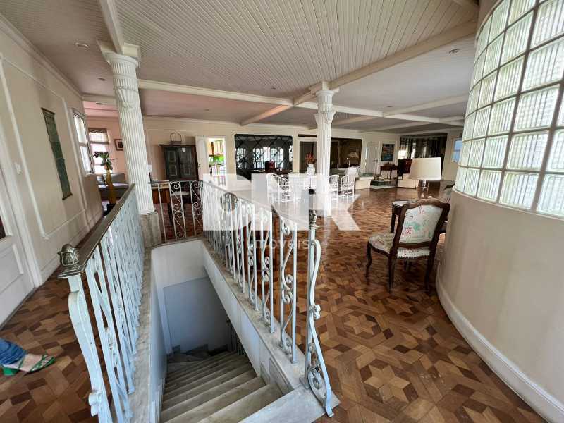 e252608c-cea7-4572-84ed-7b1480 - 4