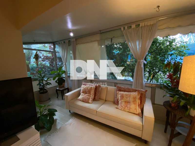 8bf6c03b-5a1d-4d22-94d9-58844d - 5