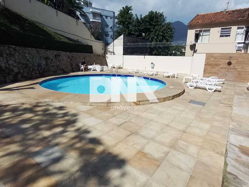 26.PLAYGROUND piscina. - 26