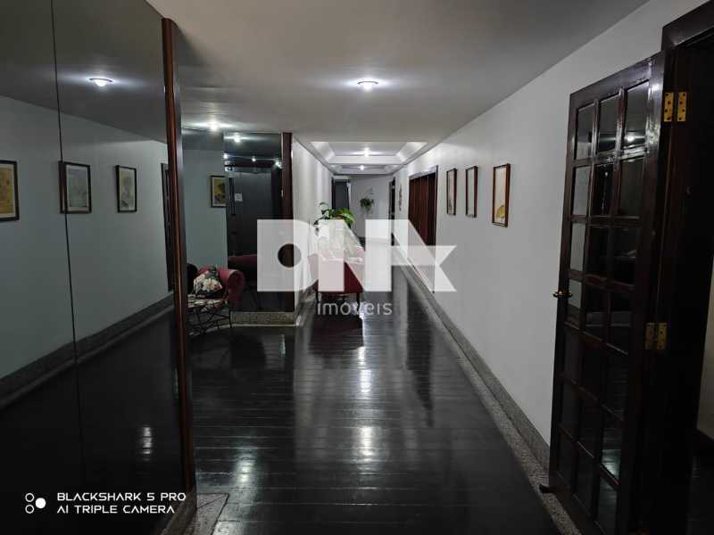 Hall do prédio - 17