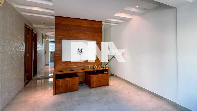 c1d52211-6c96-4c04-ab77-874ade - 24