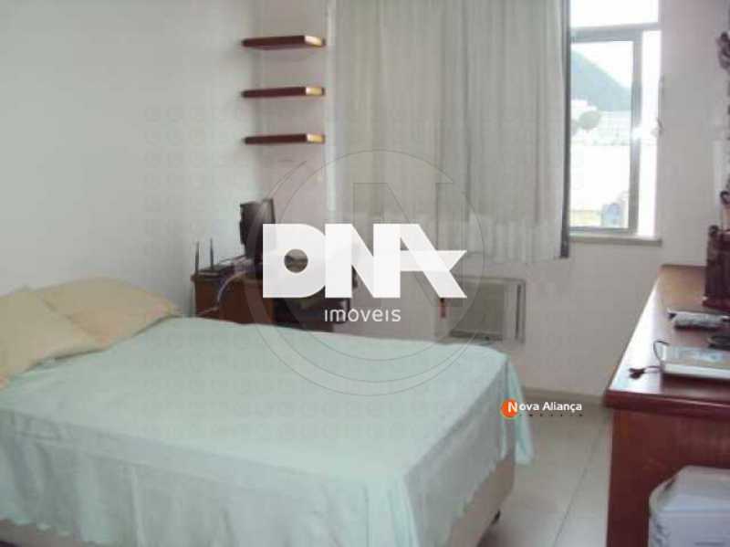 41095_G1639159444 - 9