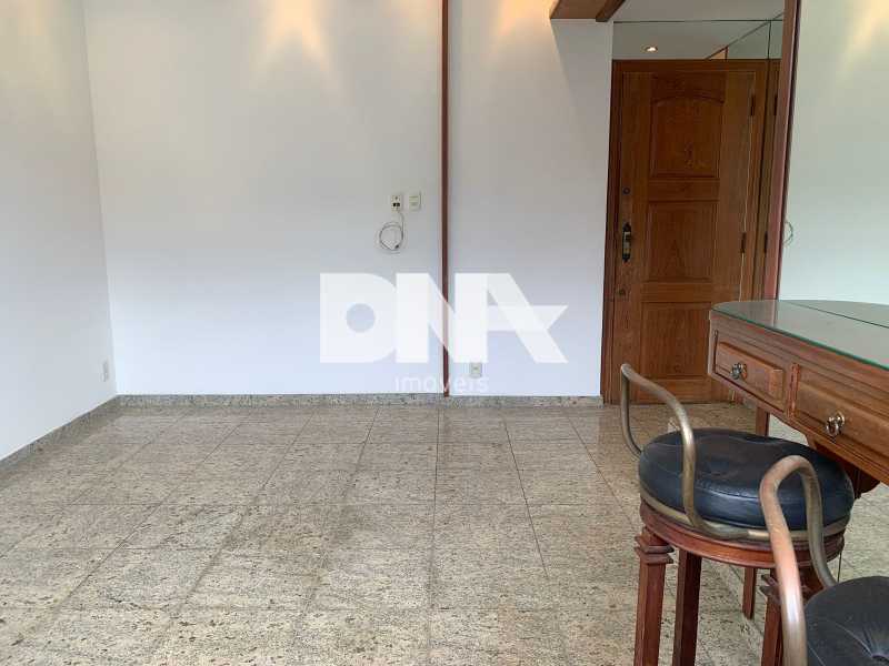 7de300a2-14cb-4e55-88f5-d3edd2 - 7