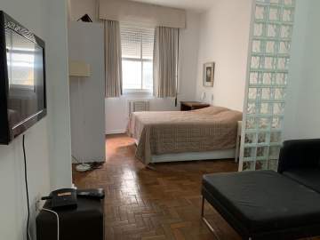 Kitnet/Conjugado 32m² à venda Copacabana, Rio de Janeiro - R$ 490.000 - LEKI10016