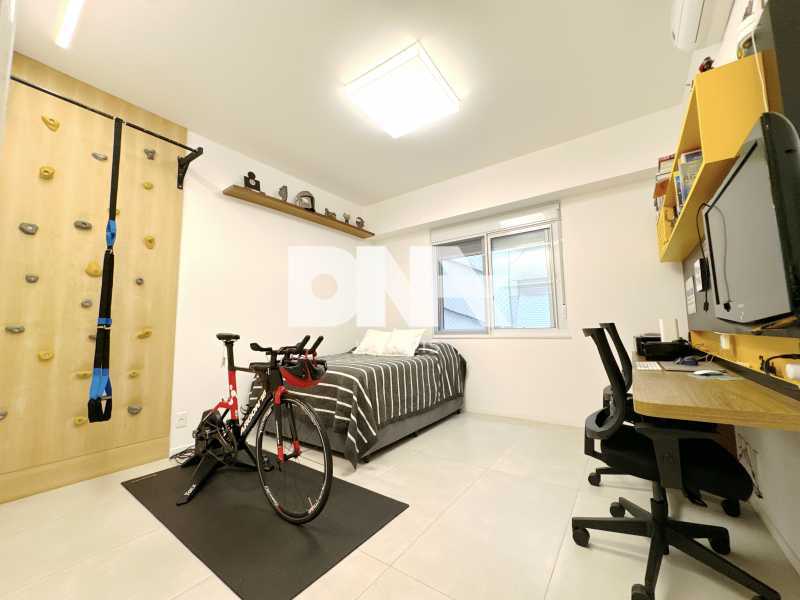 Quarto - 12