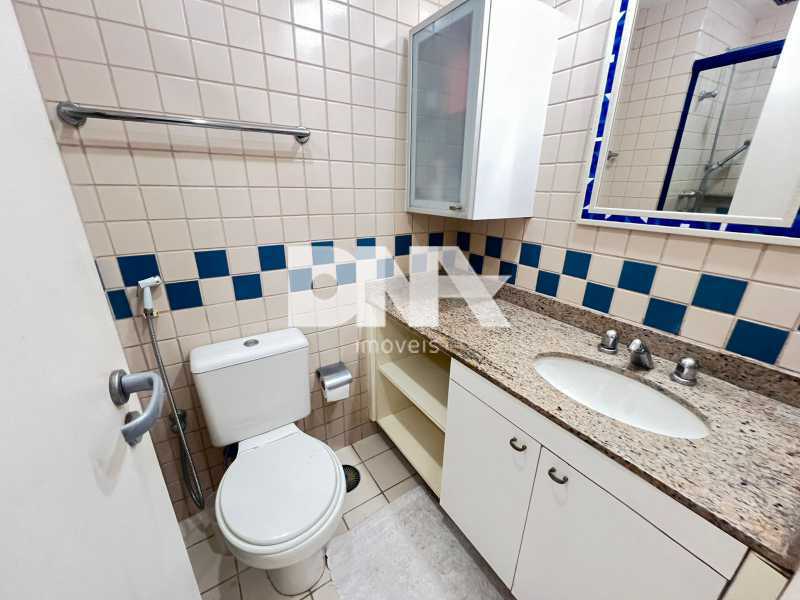 A2BD3293-F59C-4563-8962-1C7B59 - 23