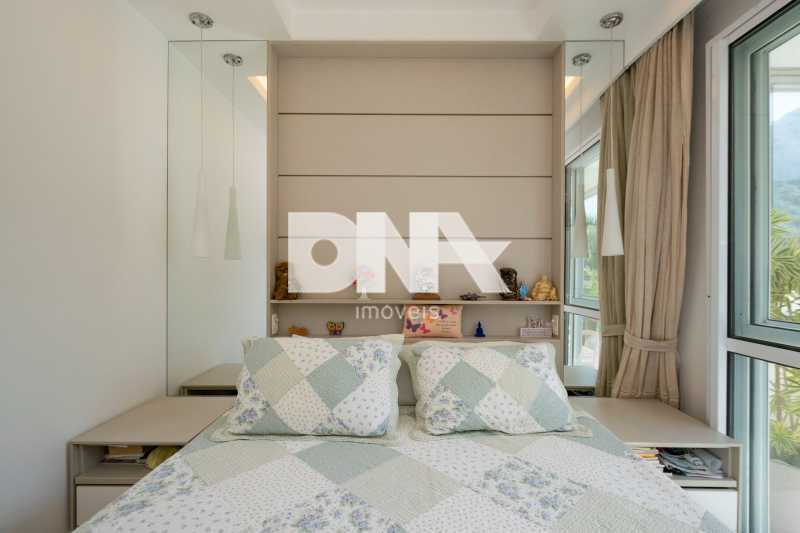 Quarto   - 11