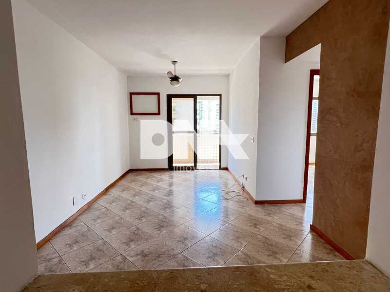 SALA - 7