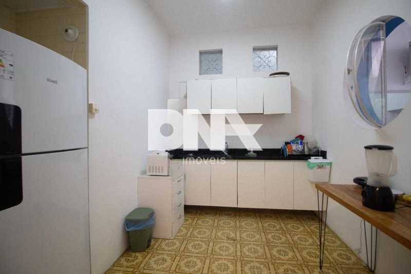 894731993-467.53477454116535IM - 20