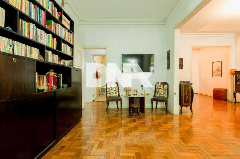 SALA P02 - 6