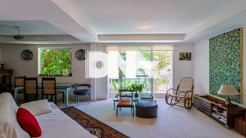 8de8314e-4b90-4d17-95c0-f08199 - 8