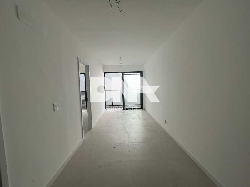 9ec58d9b-34f0-43a9-8302-6d43cf - 1