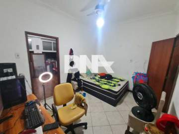 Kitnet/Conjugado 42m² à venda Catete, Rio de Janeiro - R$ 380.000 - HTKI10001