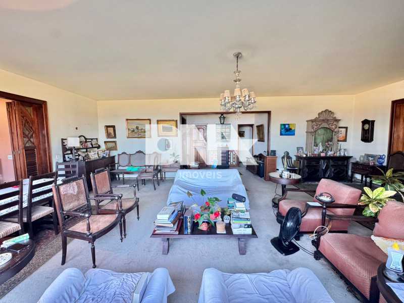 8f3f3678-fe00-4804-b335-e7510e - 5