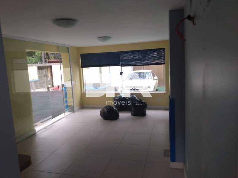 37 ENTRADA - 6