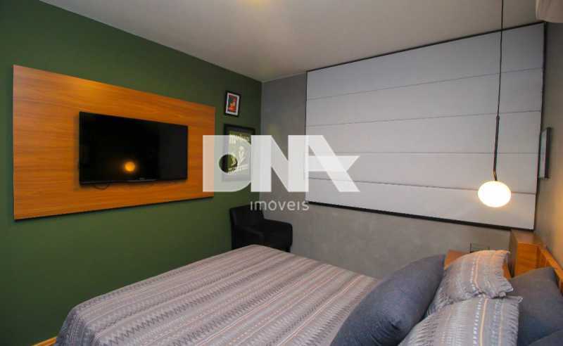 Quarto de frente - 11