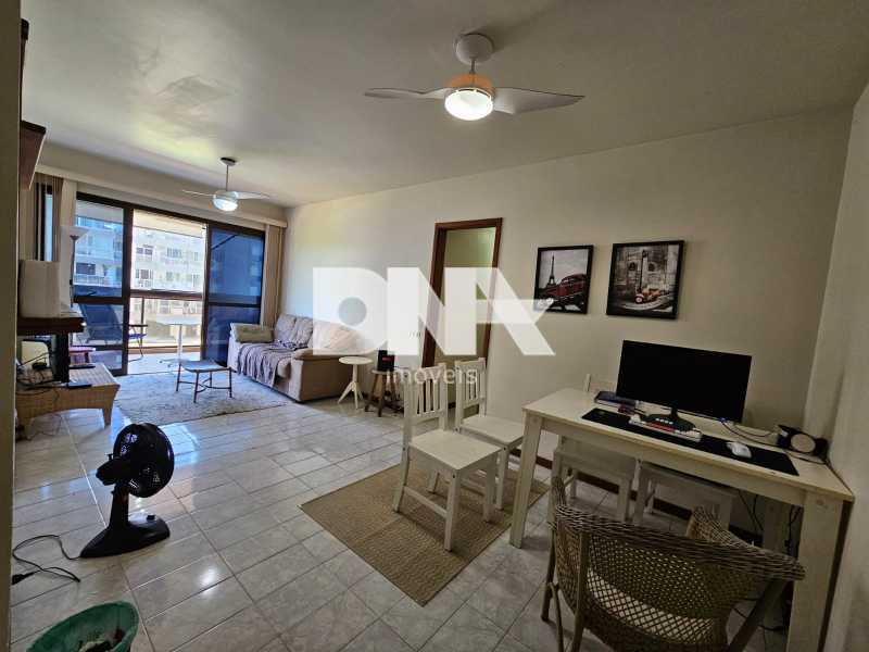 02d44249-e30e-482a-be77-8275ce - 27