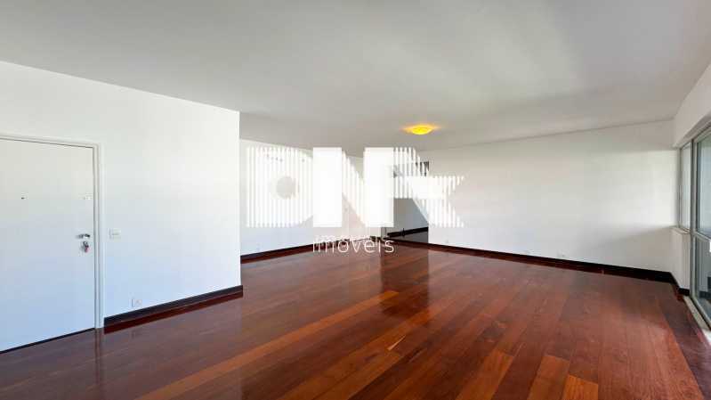 02sala004. - 4