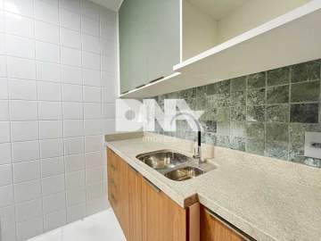 Oportunidade - Apartamento à venda Avenida Ataulfo de Paiva, Leblon, Rio de Janeiro - R$ 1.950.000 - LEAP20670