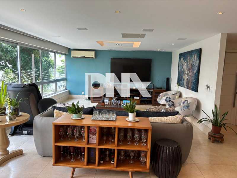 WhatsApp Image 2025-08-13 at 1 - 4