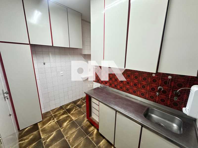 e7b4eda9-fd3e-4f67-a7f2-215bc9 - 11