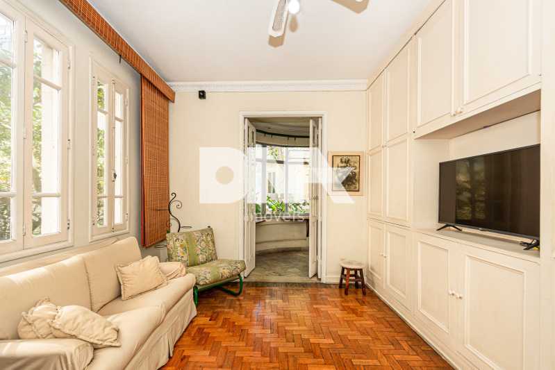 Quarto 2 com varanda - 10