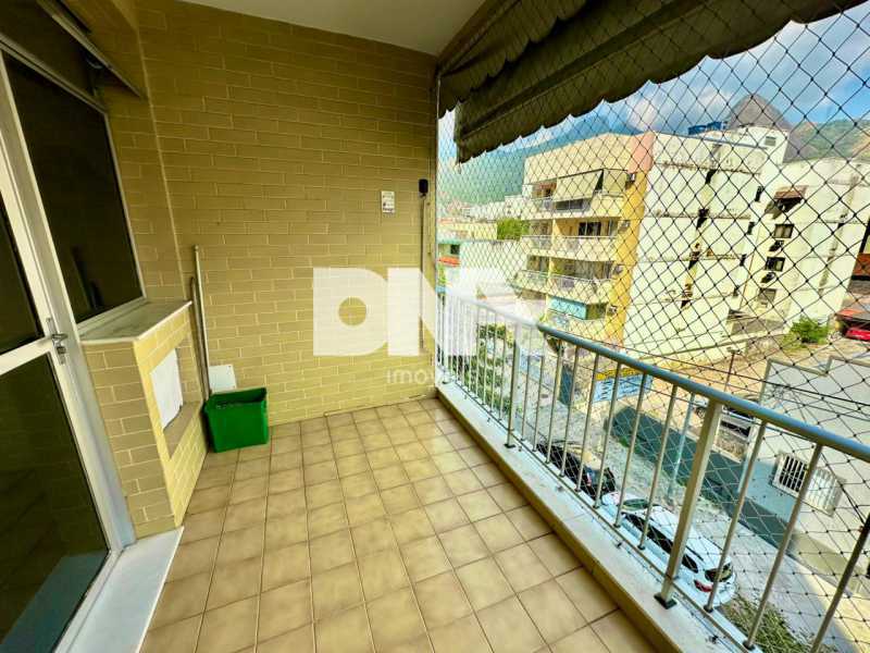 Conheça Varanda do imóvel - Excelente quarto e sala com dep., varanda e vaga! - NBAP12517 - 1 Varanda - 1