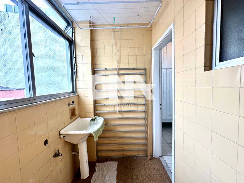 8125f82d-c4c4-488f-a519-49498c - 24