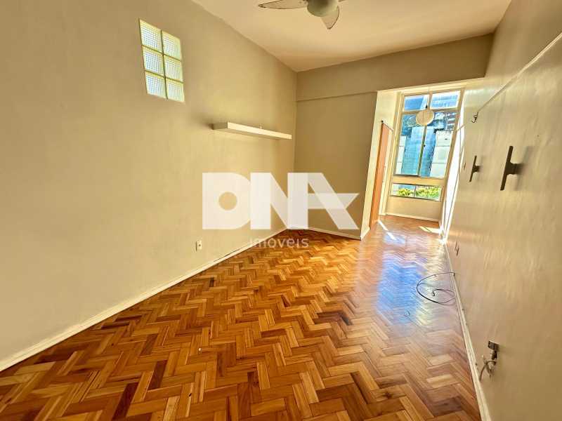Sala - 10