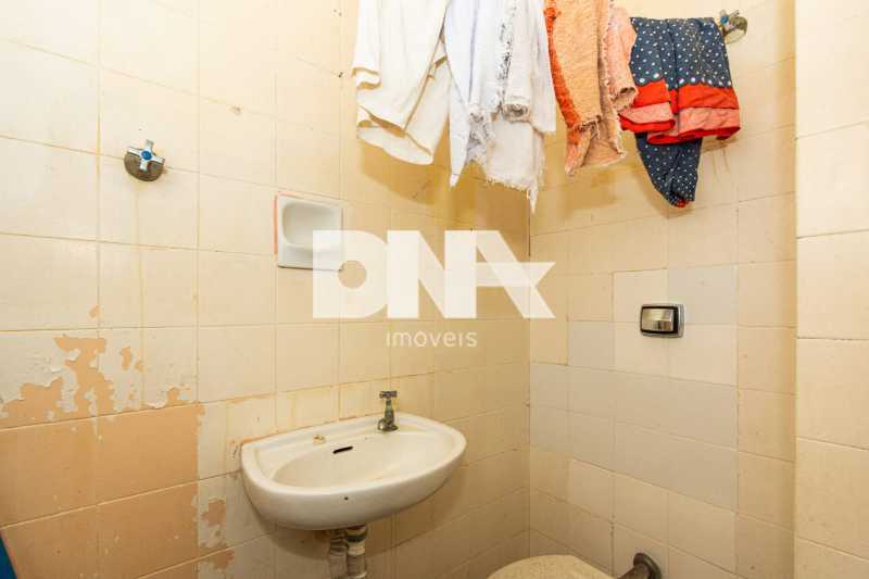 Banheiro de serviço - 26