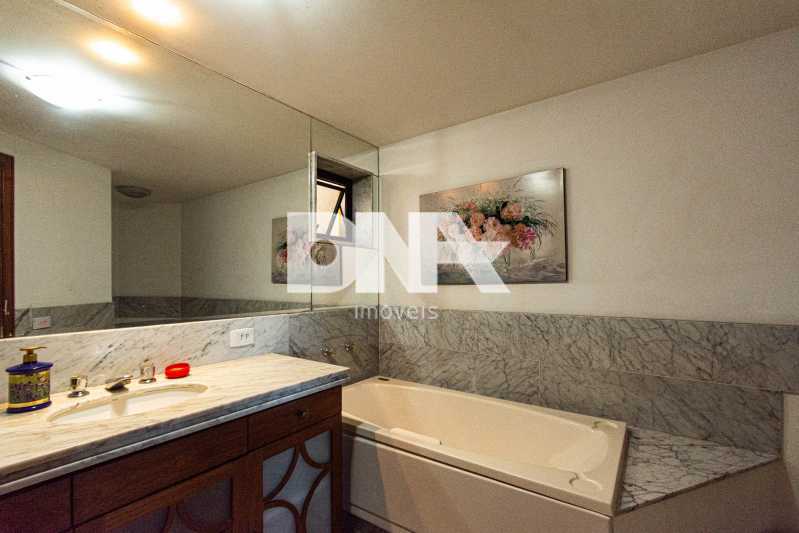 Suíte 2 banheira - 24