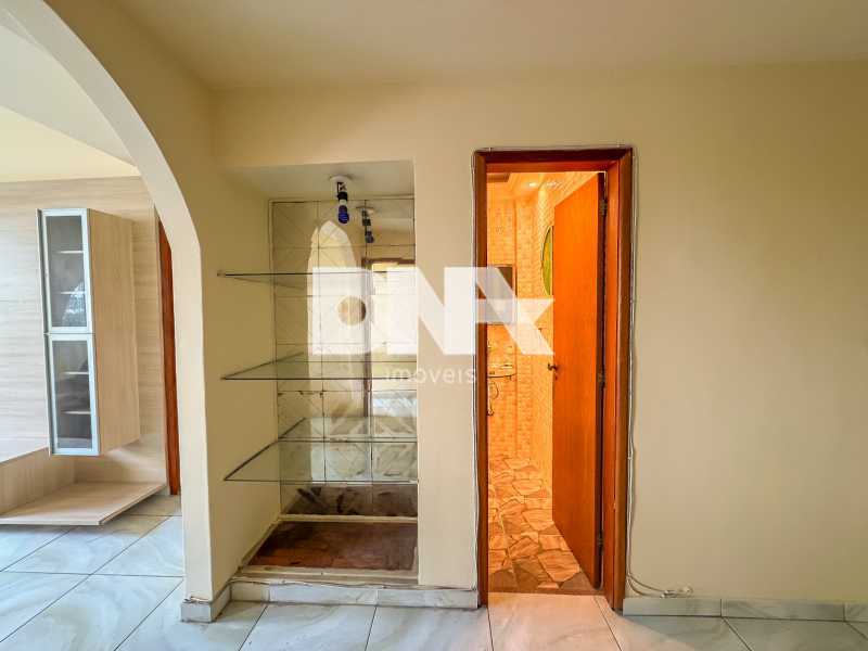 1f1e49f7-6b81-4e1d-9515-425977 - 4