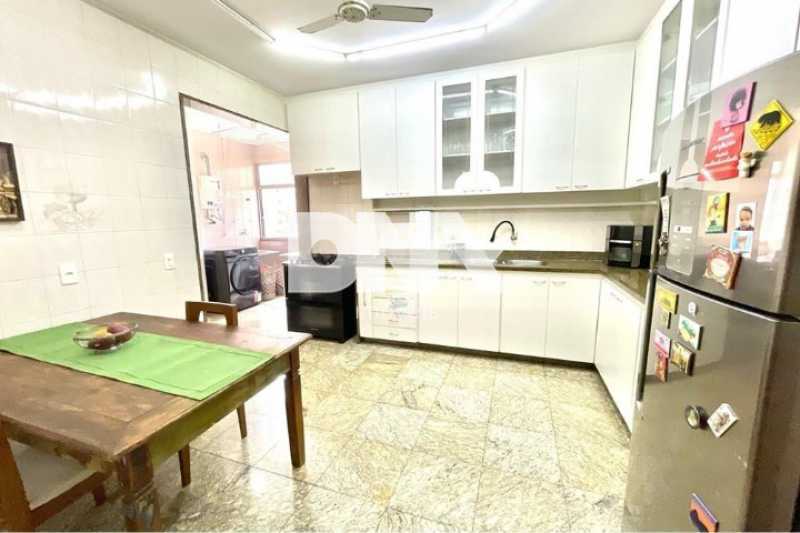 d2502a9bc49b4d78aab50b60481d17 - 16