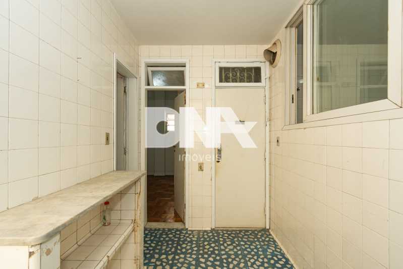 ÁREA DE SERVIÇO - 25